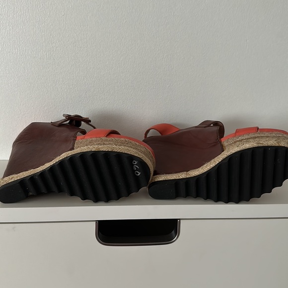 Platform sandals - Picture 3 of 6